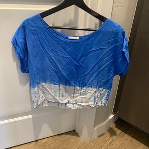 T shirt/ crop